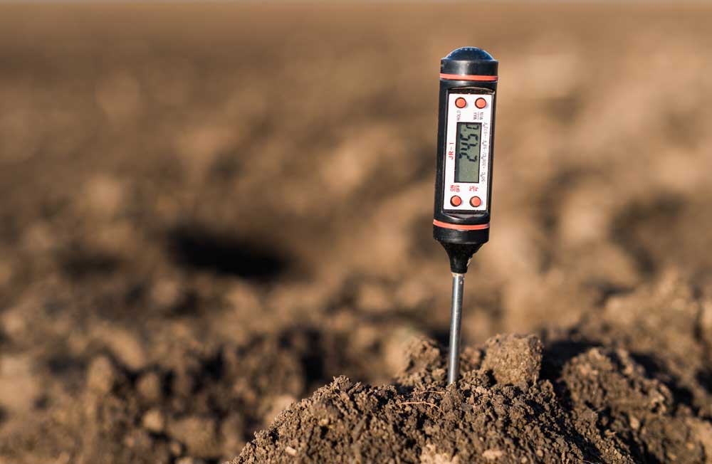 optimum pH range for soil